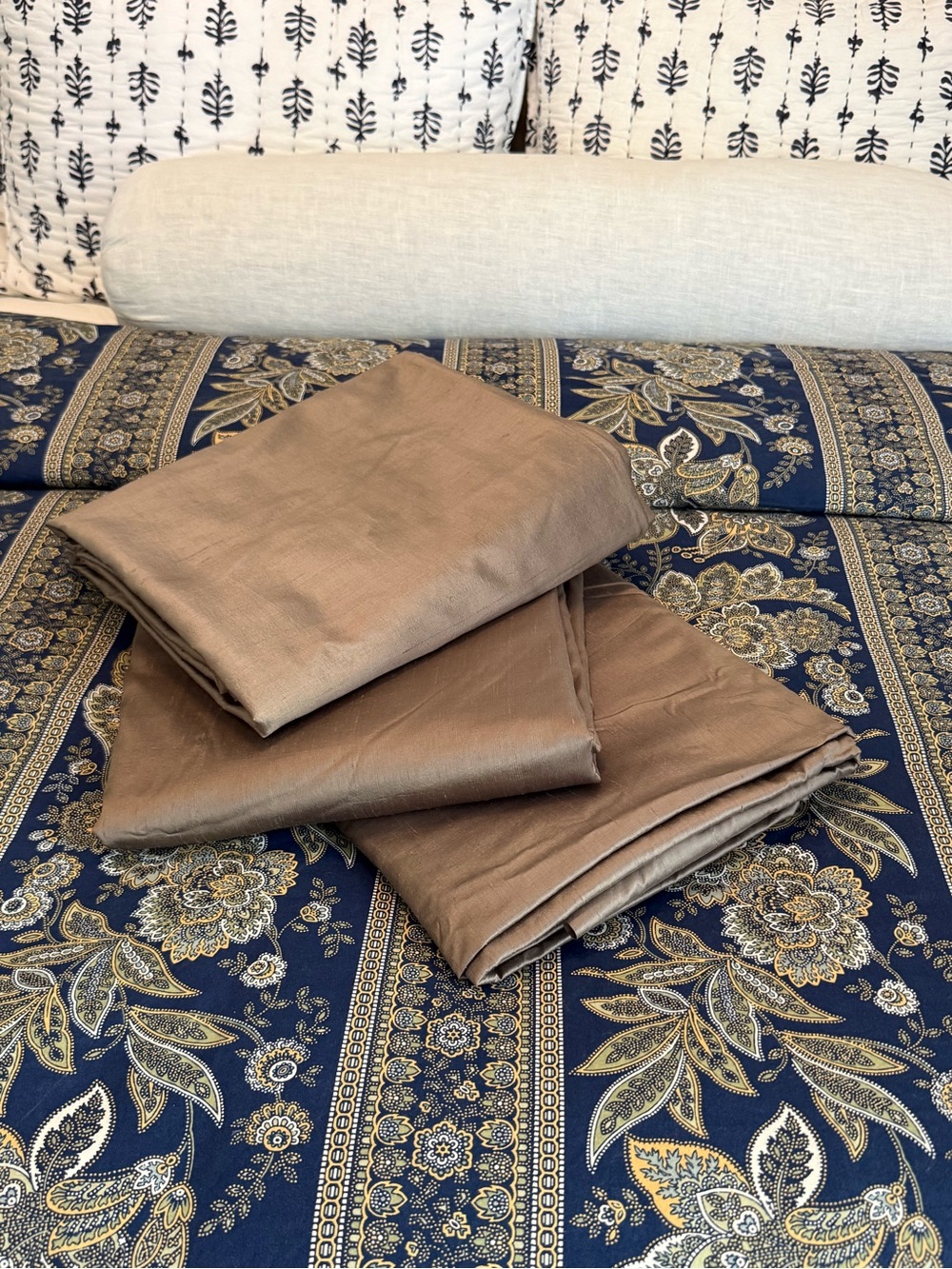 Rare Pottery Barn light filtering silk dupioni Drapes set/3 84”